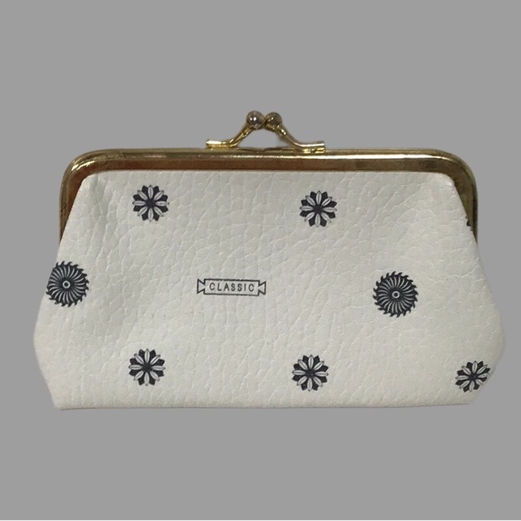 Vintage CVP Clutch Pouch Lot: Coin Pouch, Card Holder, Checkbook Cover, Key Fob - Picture 2 of 9